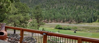 Spirit Bear Chalet: Your Home Away From Home in Angel Fire, NM