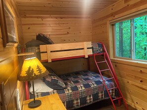 2 chambres, lit parapluie, Wi-Fi gratuit, draps fournis