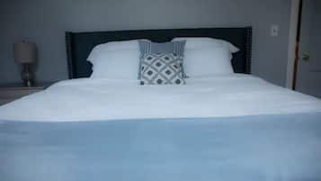 2 dormitoris, escriptori, planxa i posts de planxar i wifi gratuïta