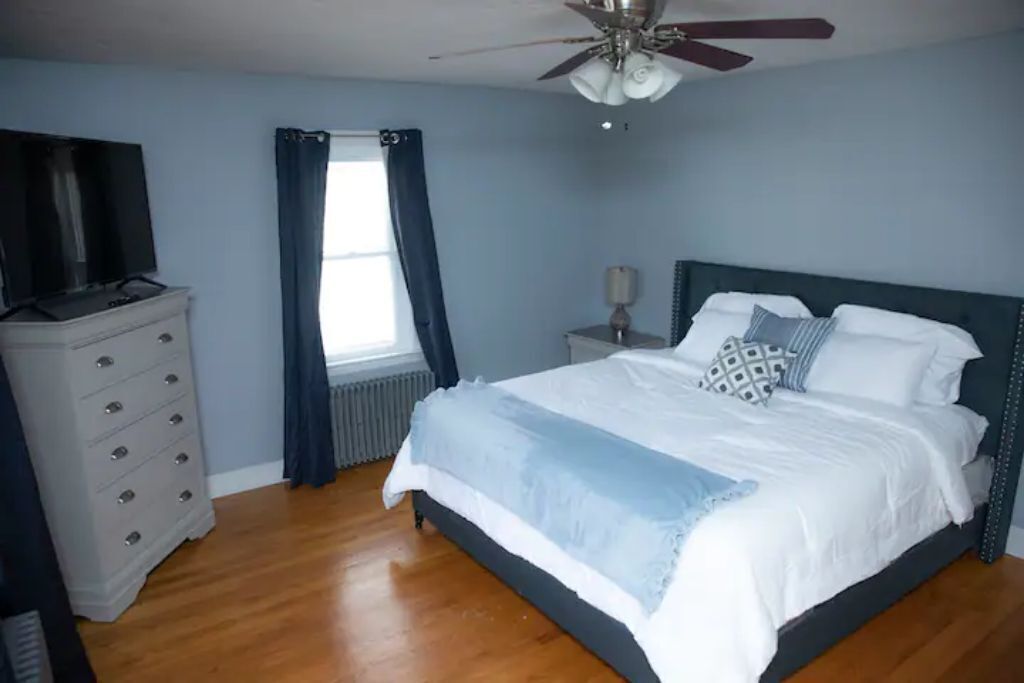 2 chambres, bureau, fer et planche à repasser, Wi-Fi gratuit