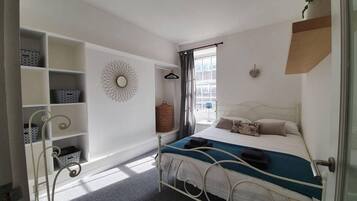 Leilighet | 2 soverom, strykejern/-brett, wi-fi (inkludert) og sengetøy