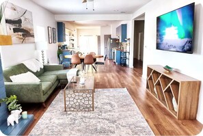 Smart TV, fireplace, books