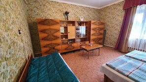 3 bedrooms, Internet