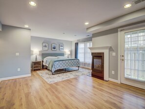 5 chambres, bureau, fer et planche à repasser, accès au Wi-Fi (inclus)