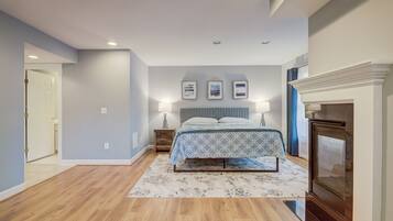 4 多间卧室、办公桌、熨斗/熨衣板、免费 WiFi