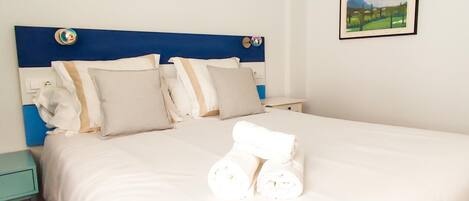 4 soveværelser, strygejern/strygebræt, internetforbindelse, sengetøj