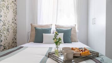 3 dormitorios, tabla de planchar con plancha, Internet y ropa de cama