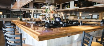 Spacious waterfront townhouse at Cove at Yarmouth