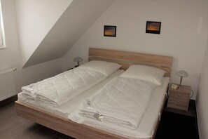 2 bedrooms, iron/ironing board, WiFi - Ferienhaus Harleglück In't Seeburger Winkel 17b (Wittmund)