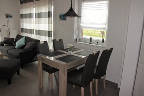 Dining - Ferienhaus Harleglück In't Seeburger Winkel 17b (Wittmund)