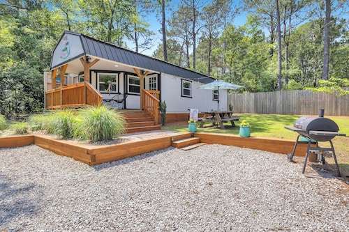 Secluded Tiny Home Only Minutes To ☀️ 🏝 Topsail Island, NC 🏝☀️
