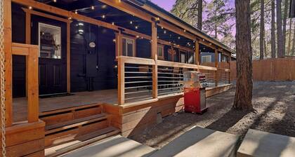 Cool Retro White Mountain Cabin