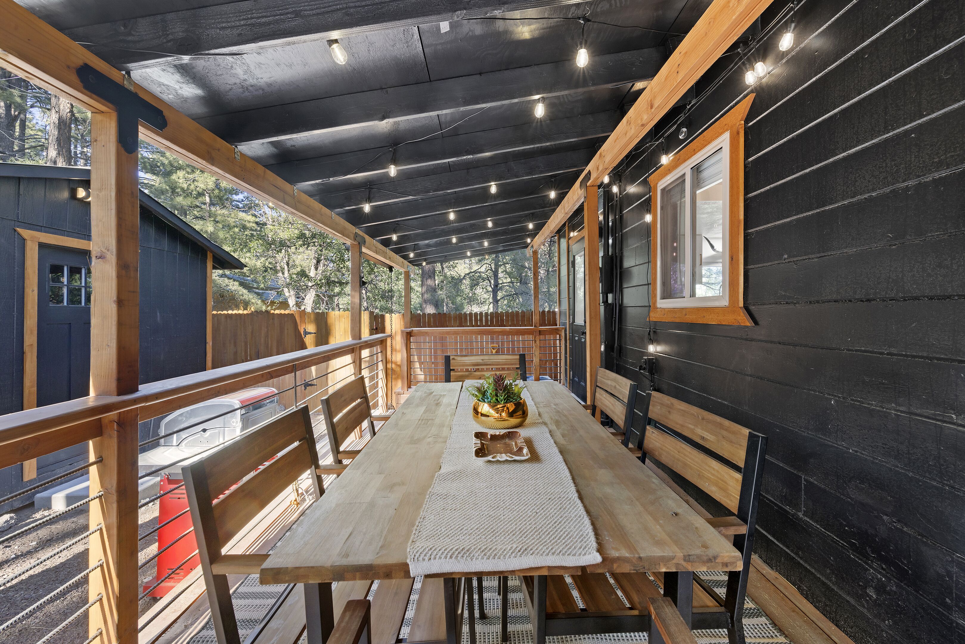 تناول الطعام بالخارج