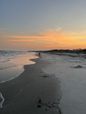 Camastros y toallas de playa 