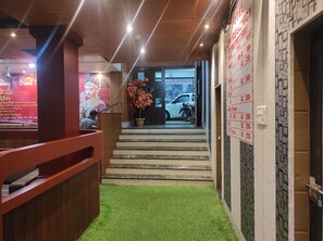 Interior entrance - Hotel Om Regency (Guwahati)