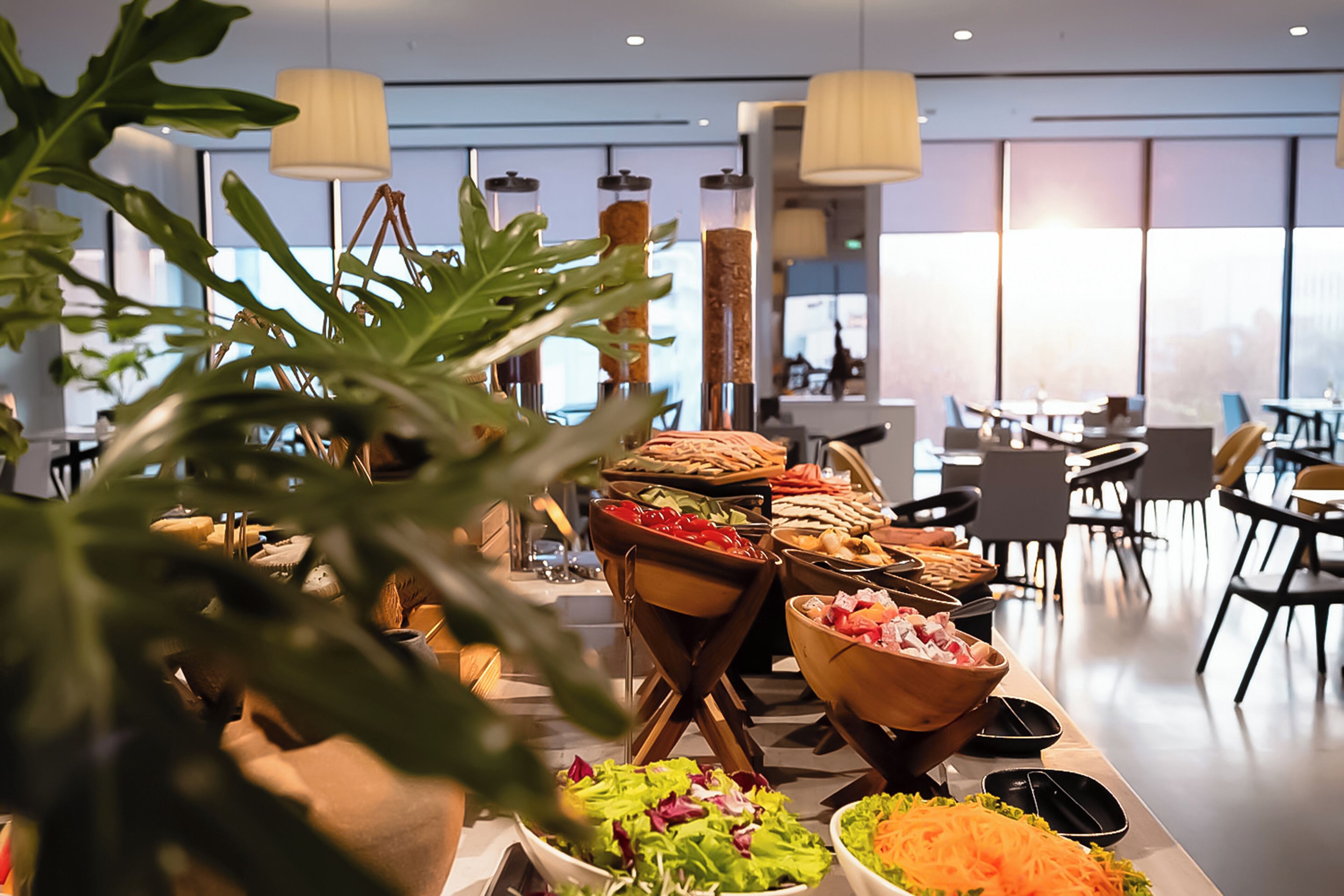 Café da manhã completo grátis todos os dias