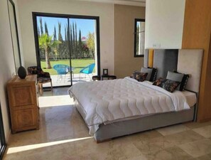 6 Schlafzimmer, Bügeleisen/Bügelbrett, kostenloses WLAN, Bettwäsche