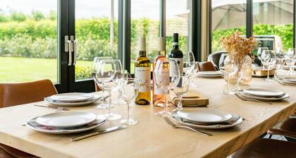 Detached country house with wellness