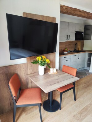 تناول ال طعام