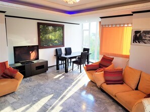 Apartment | Living room