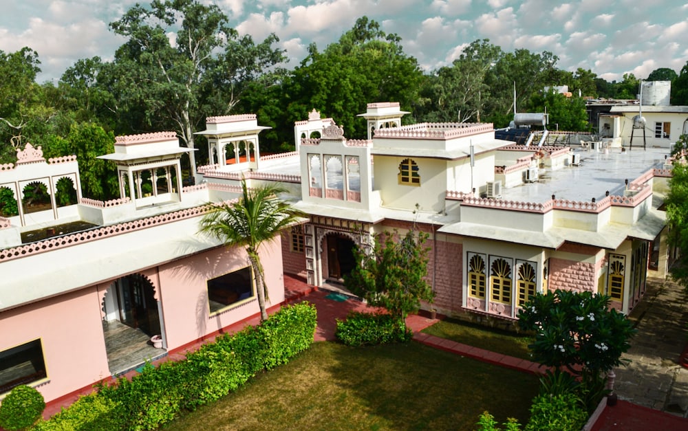 Ranakpur Hill Resort by null