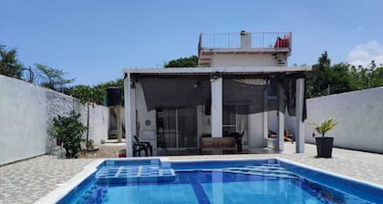 Cottage near the beach with pool Bar and Market