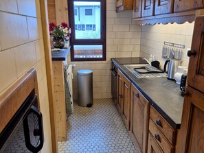 Fridge, microwave, dishwasher