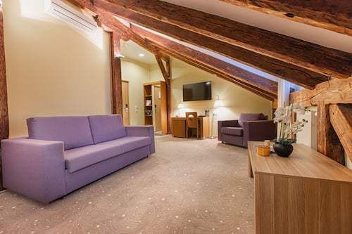 Luxury Room