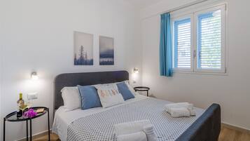 2 chambres, fer et planche Ă repasser, Wi-Fi gratuit, draps fournis