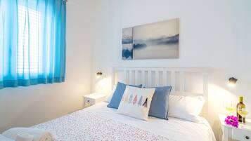 2 chambres, fer et planche Ă repasser, Wi-Fi gratuit, draps fournis