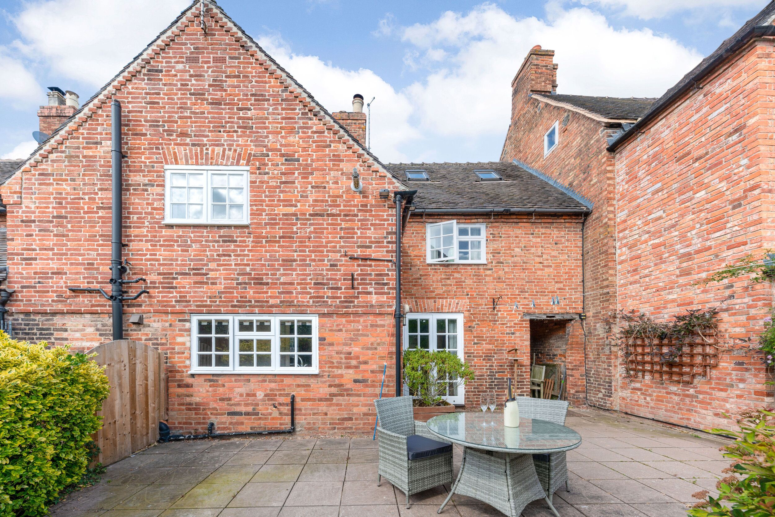 Cottage | Outdoor dining