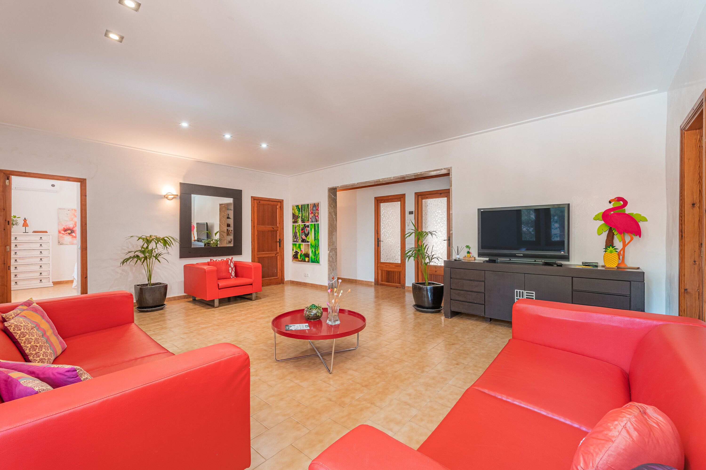 Télévision, cheminée