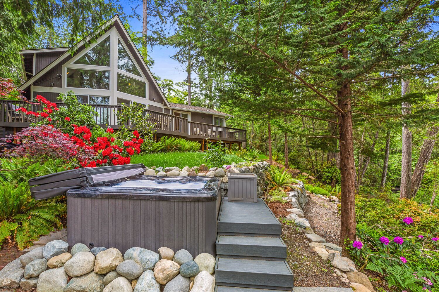 Make long-lasting vacation memories at Serenity Bay Retreat