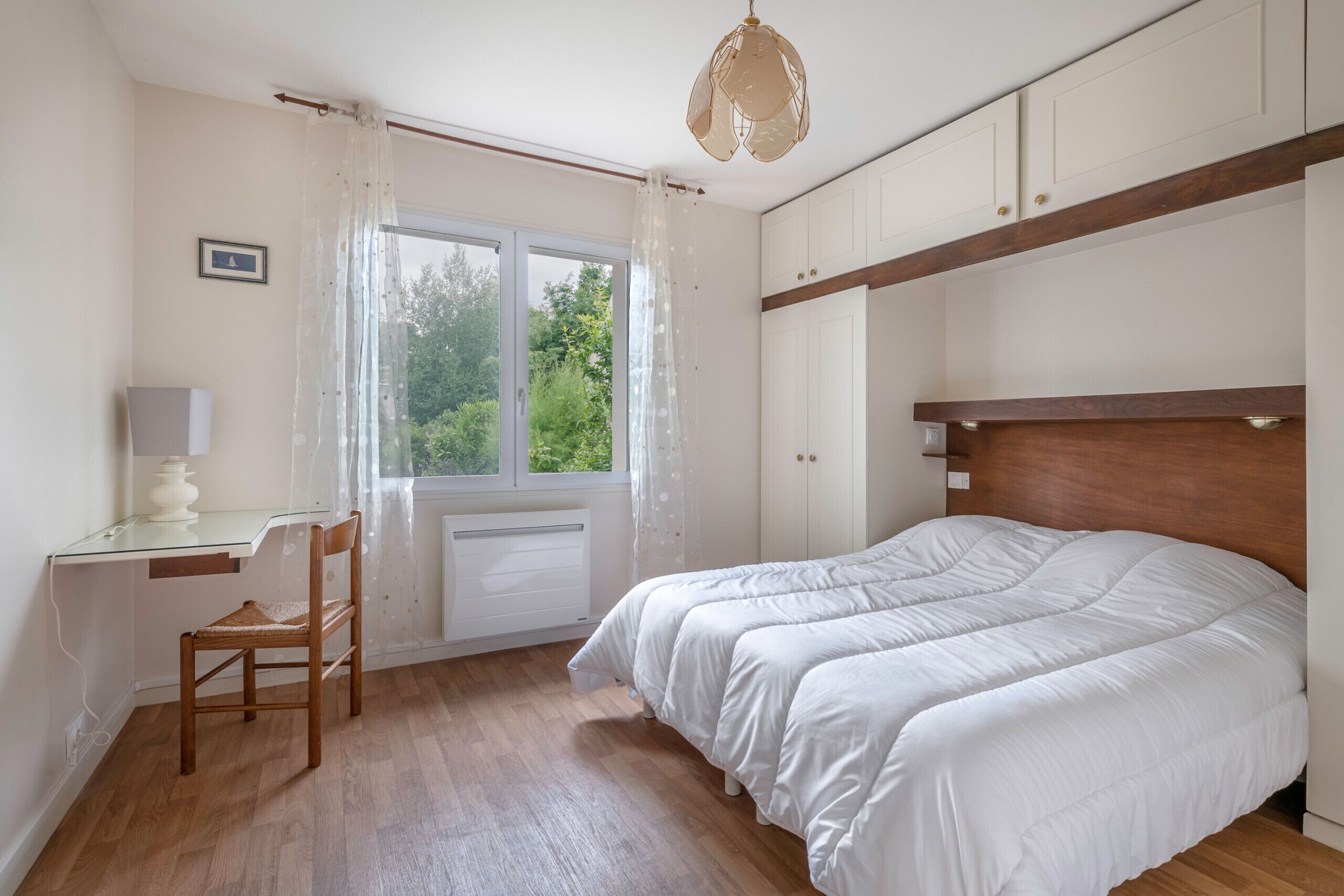 5 chambres, fer et planche à repasser, Wi-Fi gratuit