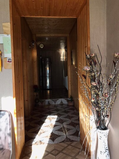 A cozy house with veranda and big yard, with the best view on Kazbegi mountain..