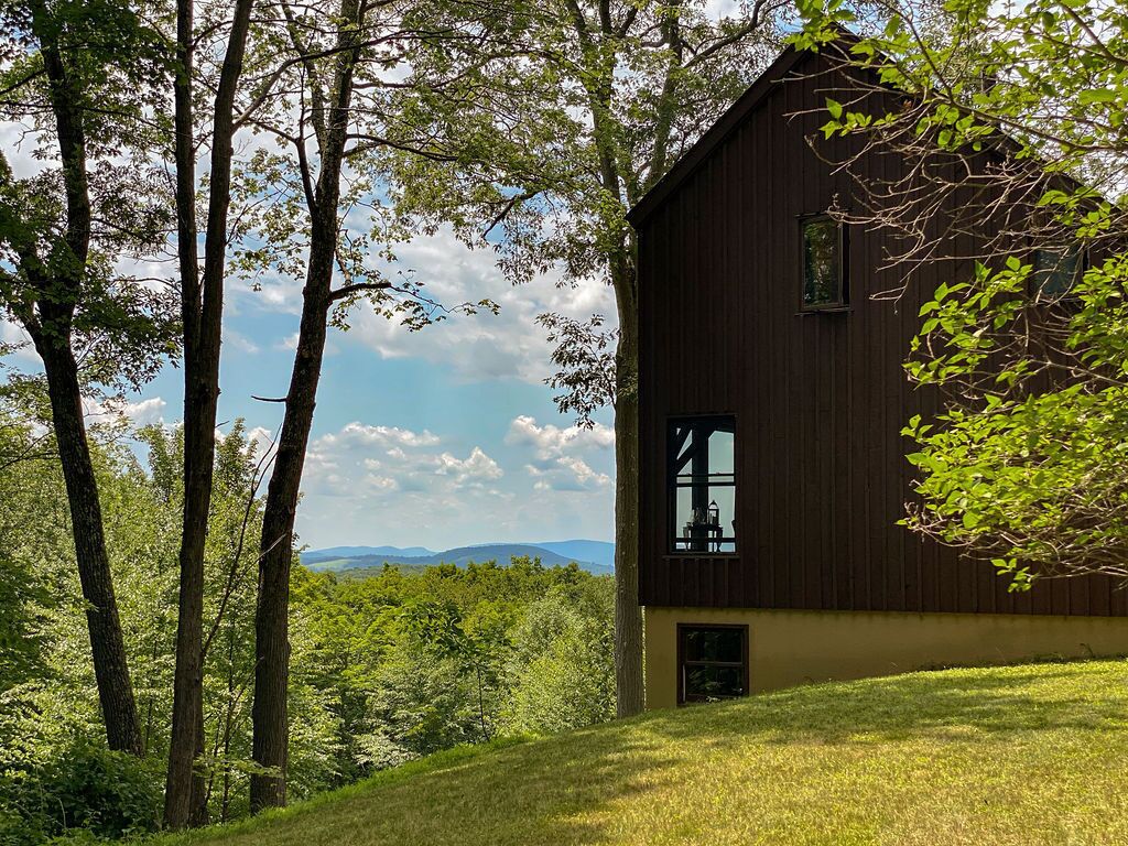 Cold Spring Getaway | Saltwater Pool & Views