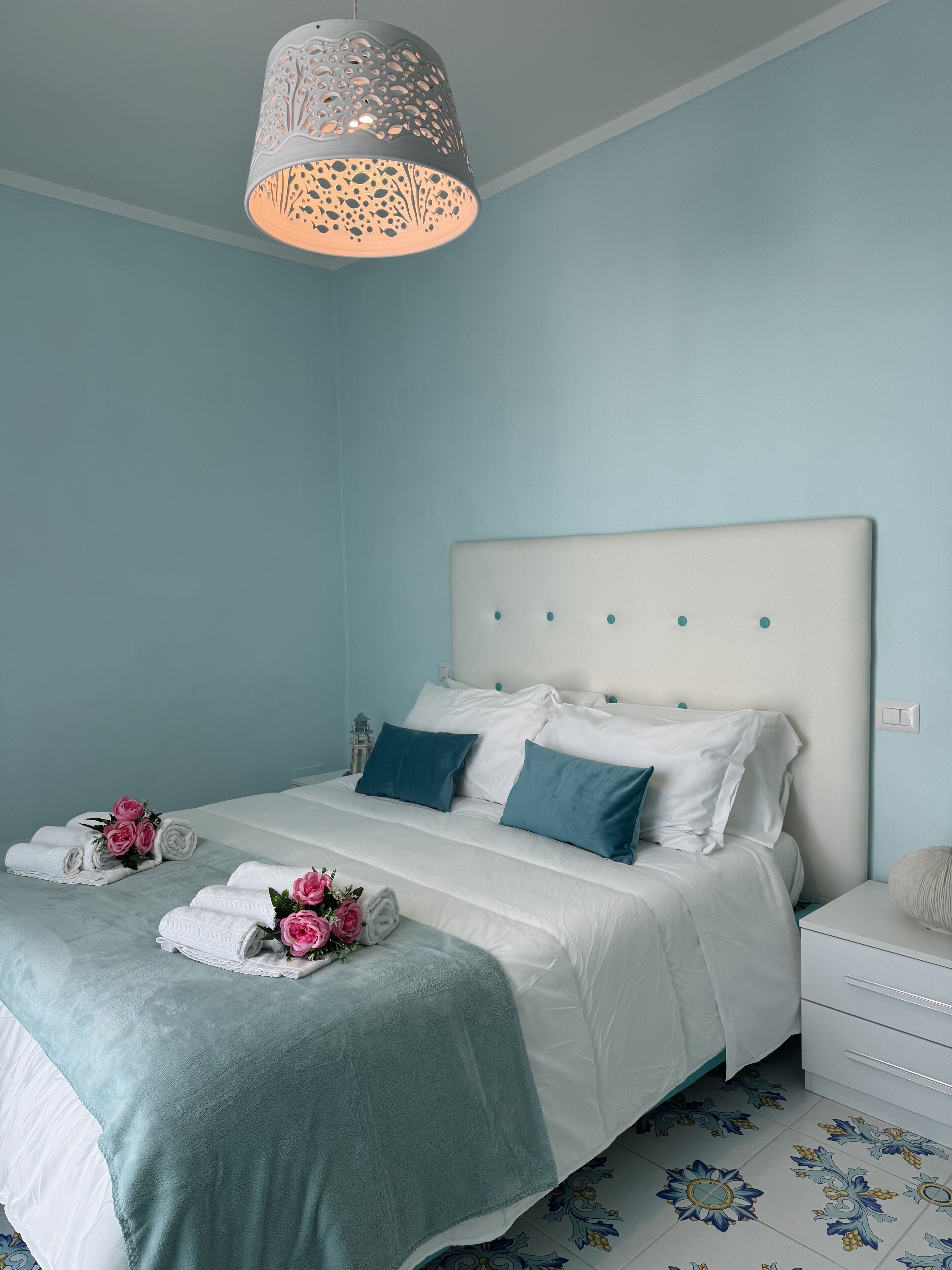 Luxury Double Room, 1 Bedroom, Hot Tub, Sea View | In-room safe, soundproofing, free WiFi, bed sheets
