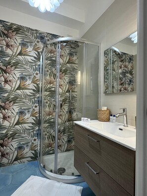 Bathroom - Pharus miseni (Bacoli)
