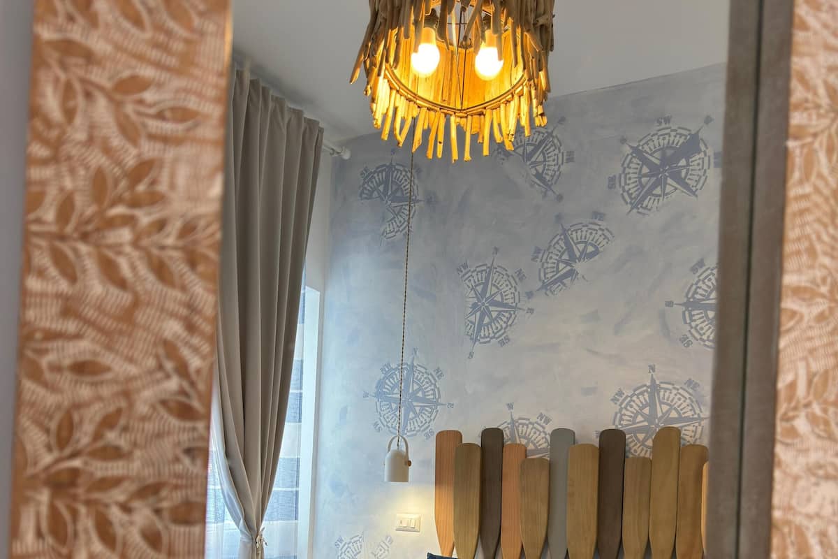 Superior Room | 1 bedroom, in-room safe, soundproofing, free WiFi