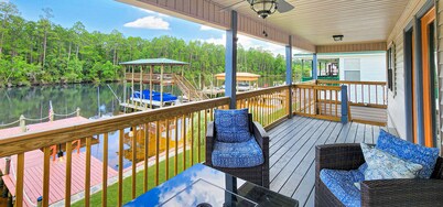 It's 5'O-Clock Here on the Dock!! Grill, Chill, Fish, boat, and make memories!!