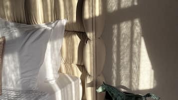 Romantic Room | 1 bedroom, Egyptian cotton sheets, premium bedding, minibar