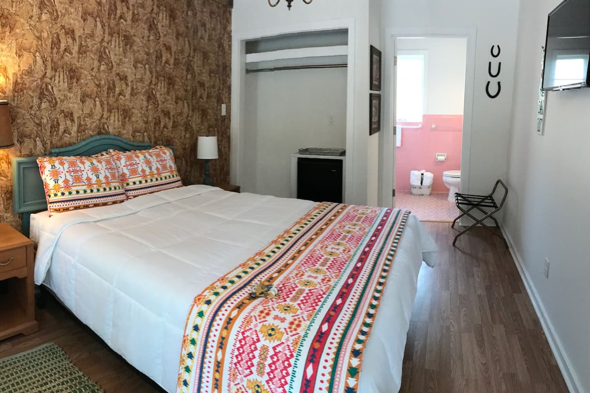 룸 | 다리미/다리미판, 무료 WiFi, 각각 다른 스타일의 인테리어, 각각 다르게 가구 비치