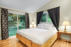 3 bedrooms, free WiFi, bed sheets