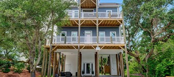 All new 5br/4.5ba home w/ocean views! Close to beach w/elevator and day dock.