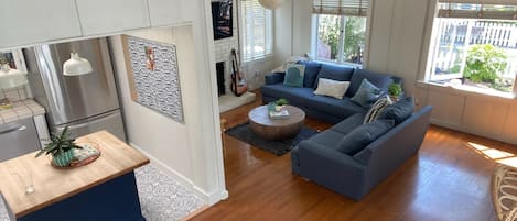 Smart TV, offices