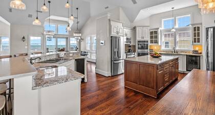 Gorgeous, Luxury, Cabana Service, Elevator, Theater Room, C0225