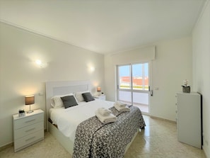 1 Schlafzimmer, Bügeleisen/Bügelbrett, kostenloses WLAN, Bettwäsche