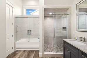 Bathtub, hair dryer, towels