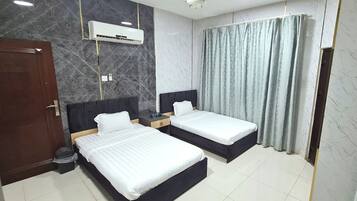Egyptian cotton sheets, premium bedding, down duvets, pillow-top beds