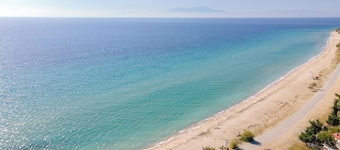 Beachfront Vintage Villa Kallikratis